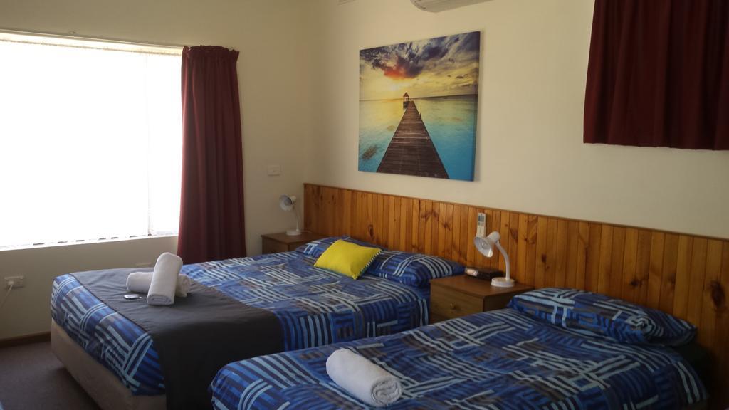 Kadina Village Motel Экстерьер фото